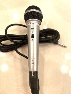 COBY Microphone with cable